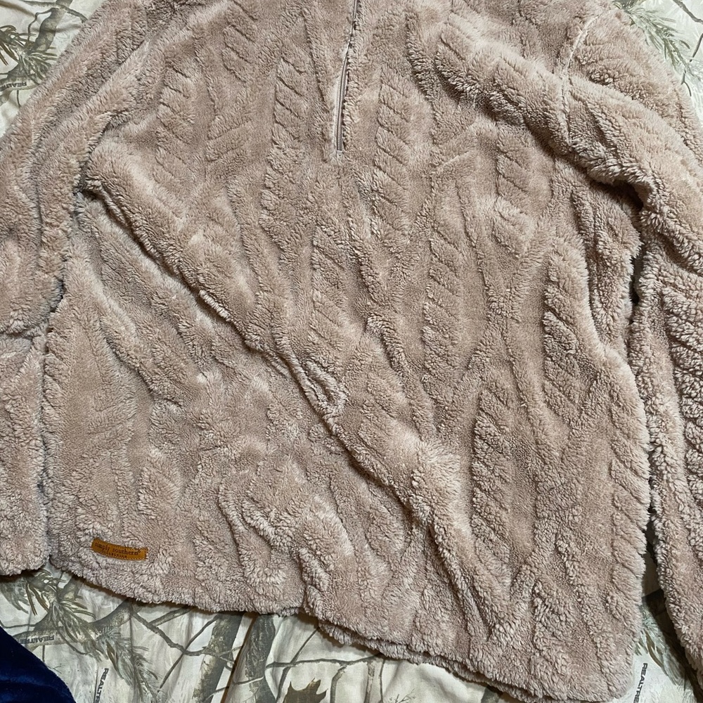Simply southern pullover